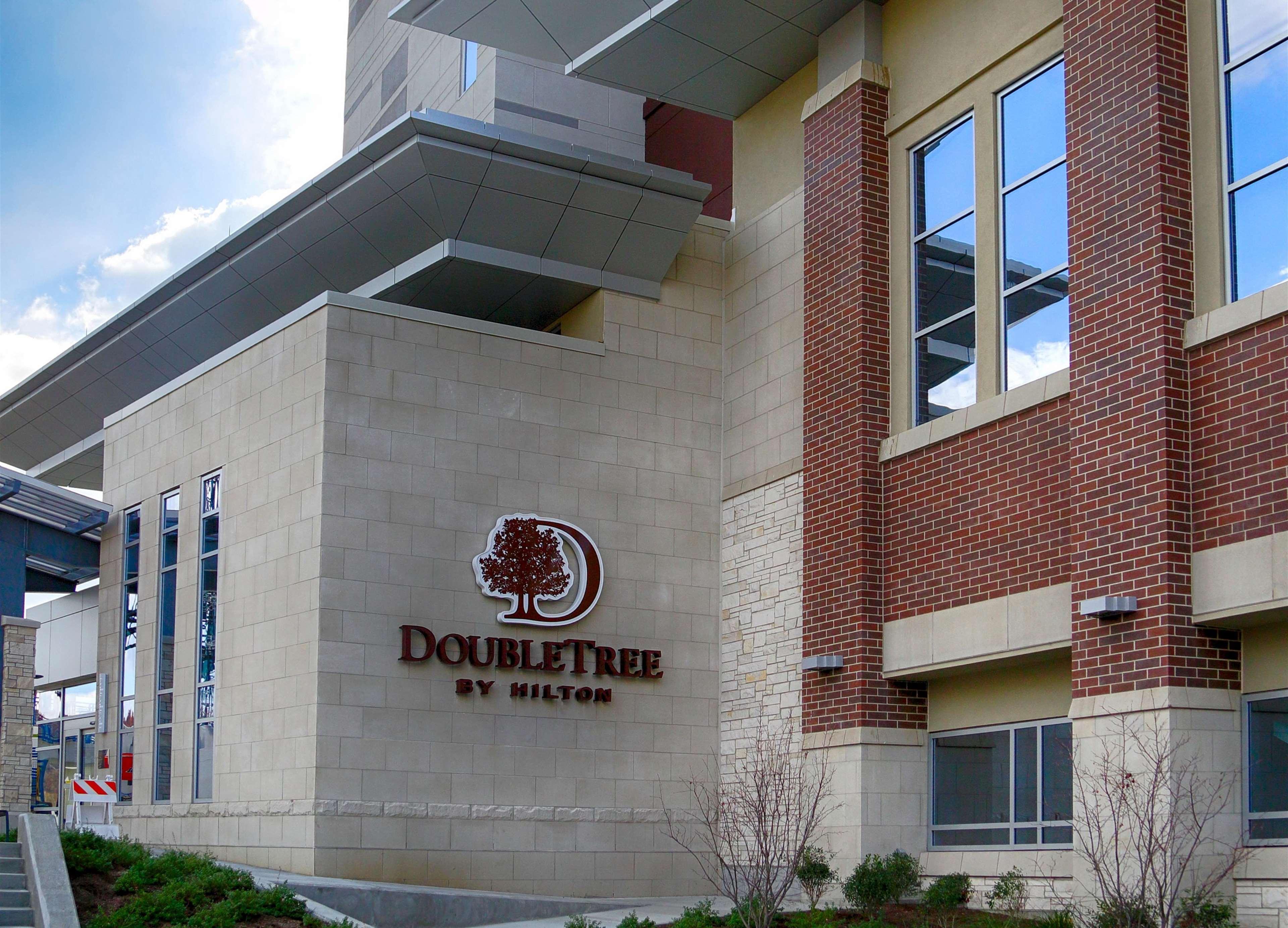 Doubletree By Hilton Lawrenceburg Exterior foto